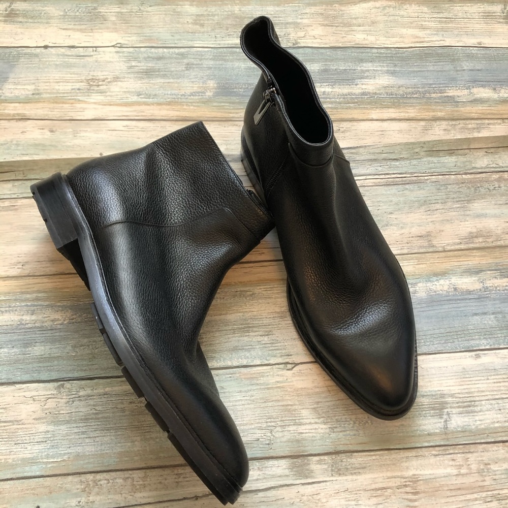 Via spiga black leather booties